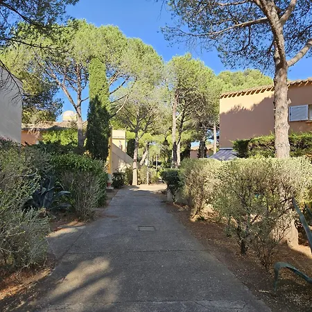 Terrasse Dans Calme Lejlighed Agde